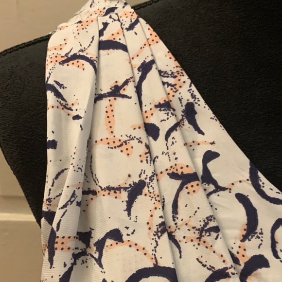 Elegant One-Shoulder Printed Dress - Picture 5 of 12